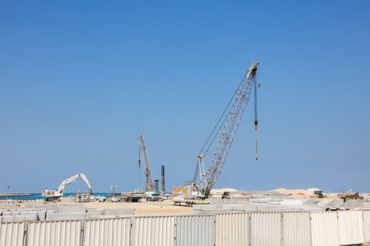 建设中的迪拜 吊车 建筑工地