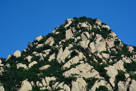 花岗岩石头山