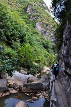 成县西峡风光