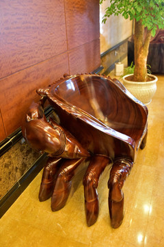 螃蟹造型椅子
