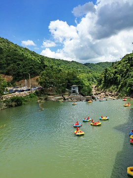 五指山漂流