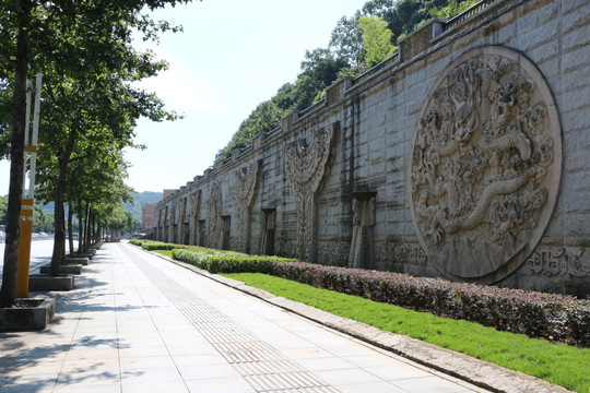 人行道 浮雕大道