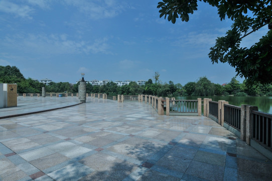 绵阳人工湖公园