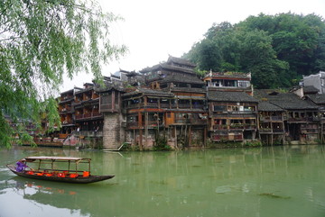 凤凰古城