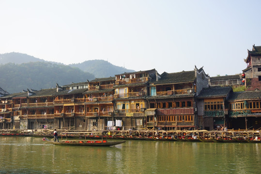 凤凰古城