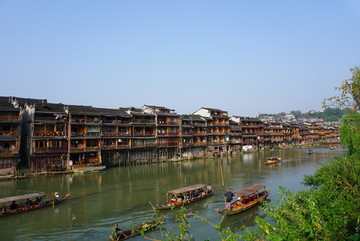 凤凰古城