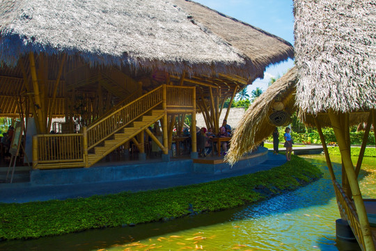 巴厘岛 乌布脏鸭餐厅