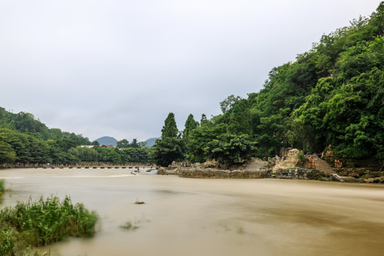 陡坡塘瀑布