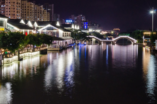 温州南塘街夜景