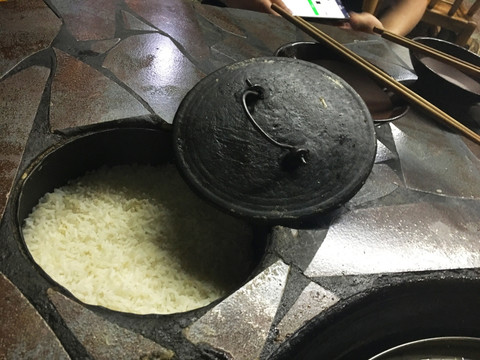 灶台米饭