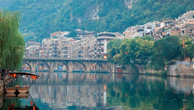 镇远古城