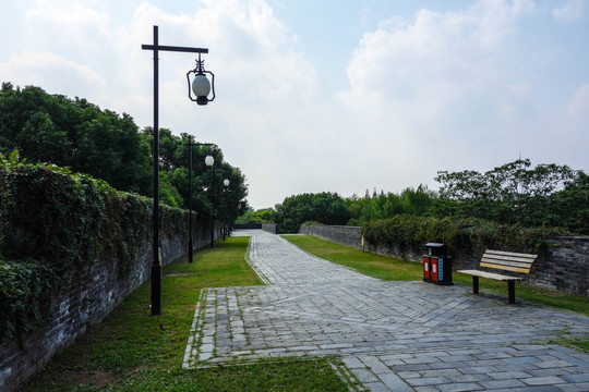 蛇门