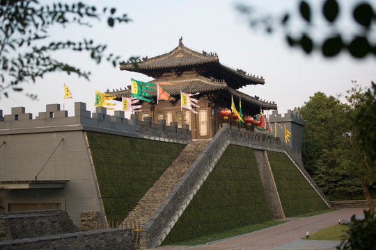 古城