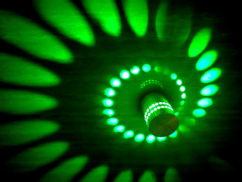 壁灯 装饰灯 螺旋灯光 绿色