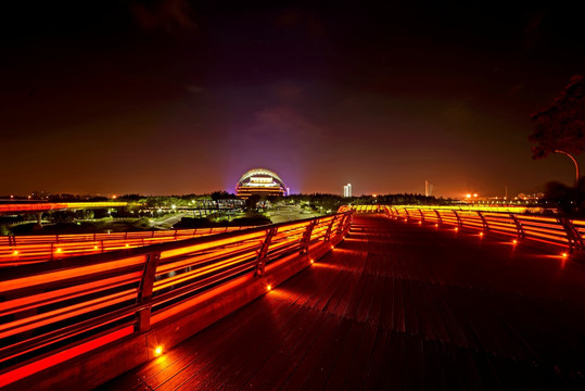 金华彩虹桥婺剧院夜景