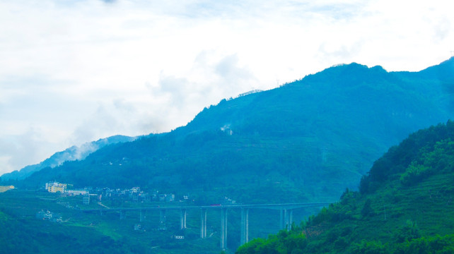 山野 高架桥