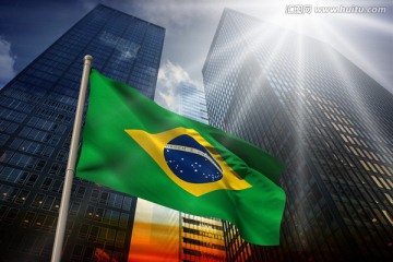 摩天大楼的低角度看巴西国旗