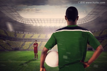 足球运动员背对着镜头的复合形象