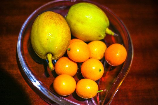 水果盘 金橘 梨子