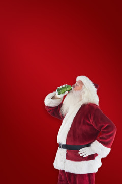 圣诞老人喝啤酒的复合形象
