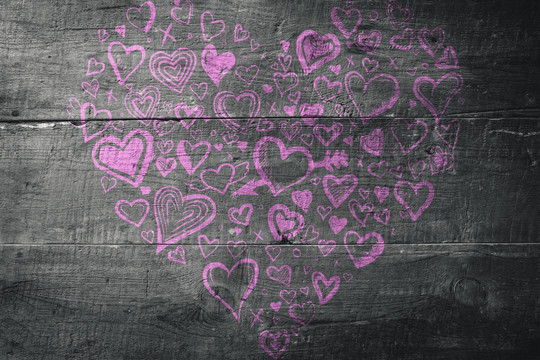 爱心写在木板上