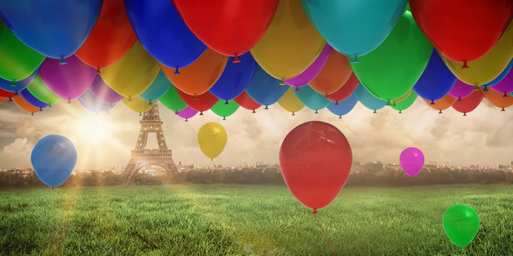埃菲尔铁塔的彩色气球