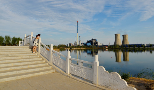 阳谷森泉湿地公园 工业烟囱