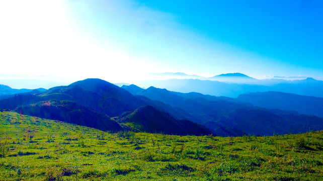 崇山峻岭 山顶风光