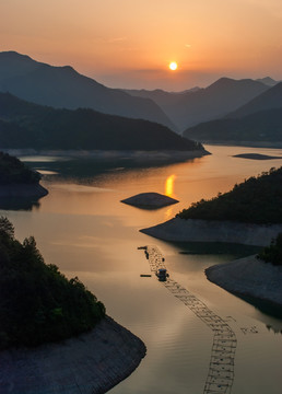 紧水滩风光