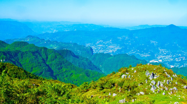 崇山峻岭 山地