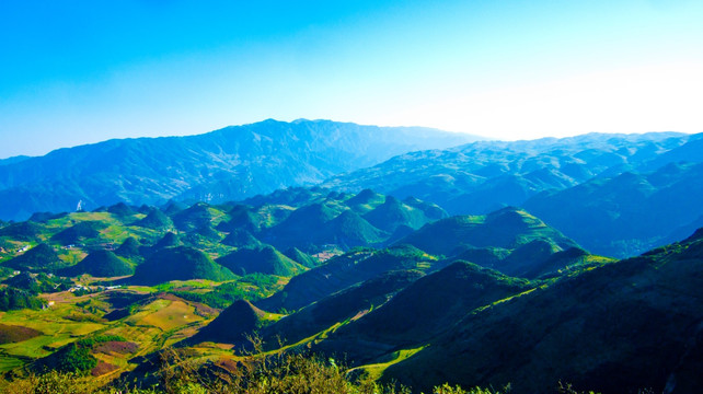 丘陵 山丘