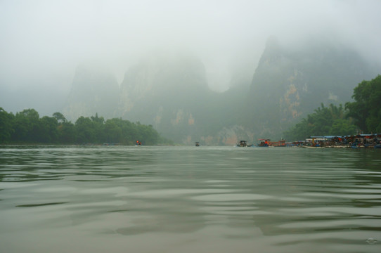 阳堤风光