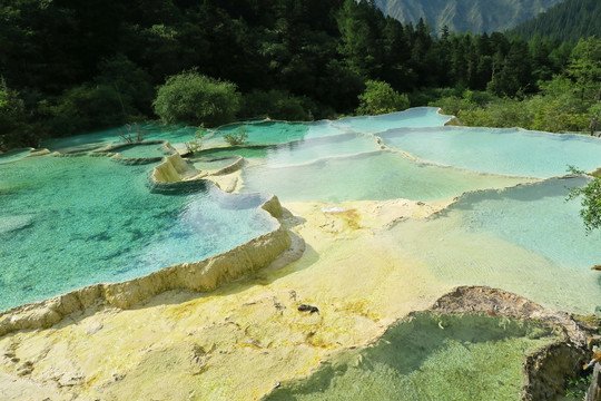 黄龙五彩池 黄龙风景区