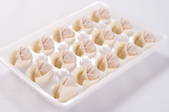 生馄饨