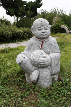 童子雕像