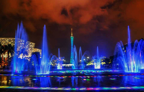 广场喷泉夜景