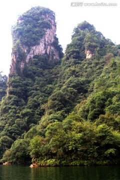 宝峰湖山水风光