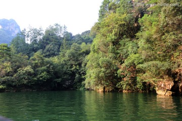 宝峰湖风景区