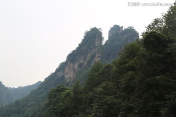 宝峰湖风景区