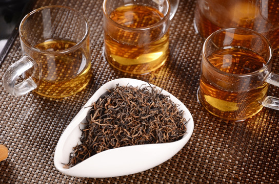 红茶