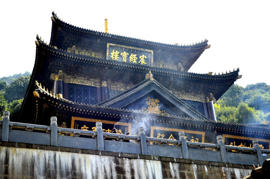 灵山寺 藏经宝楼