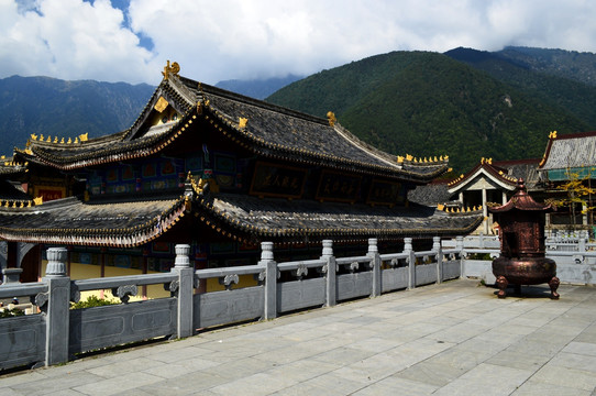 灵山寺 天王殿