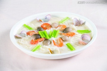 萝卜丝海鲜锅
