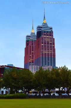 上海月星环球港大厦