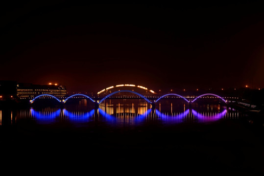 金华金虹桥夜景 蓝色 紫色