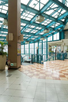 地铁站 玻璃钢架建筑