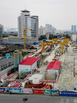 天津地铁修建工地 地铁工地