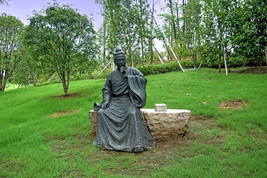 朱丹溪雕像 金华历史名人雕塑园