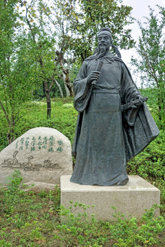 骆宾王雕像 金华历史名人雕塑园