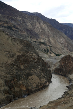 山峰 怒江风光